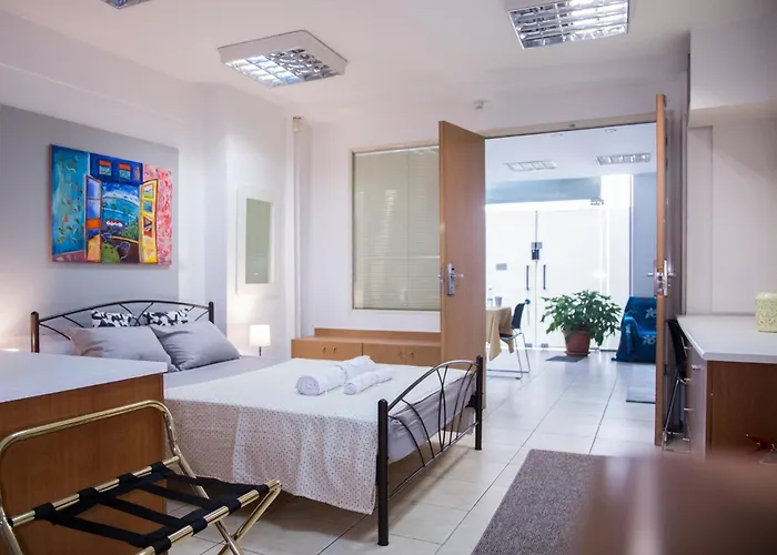 Comfort 2 Minutes From The Metro